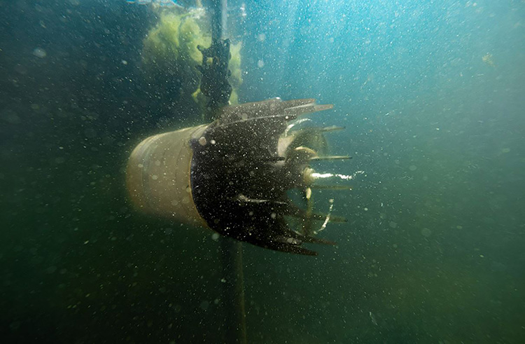 Kasco Circulator Underwater